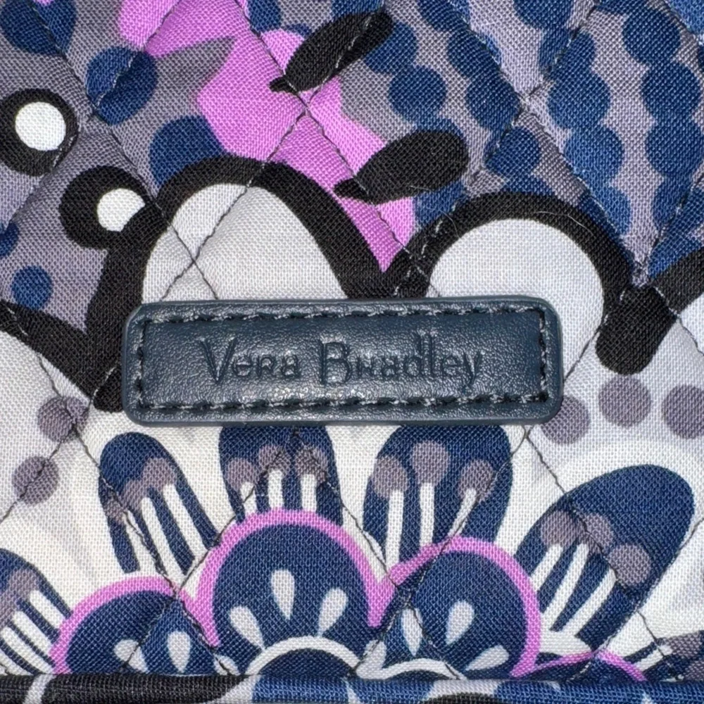 New Vera Bradley Mimosa Medallion Pattern Laptop Sleeve